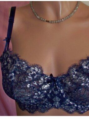 VS Dream Angels Push-Up Without Padding Bra - 34B Navy & Silver (EUC)